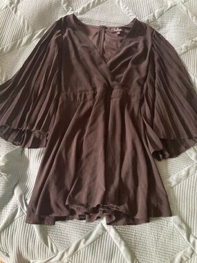 Lulu's Black Pleated-Sleeve V-Neck Mini Dress